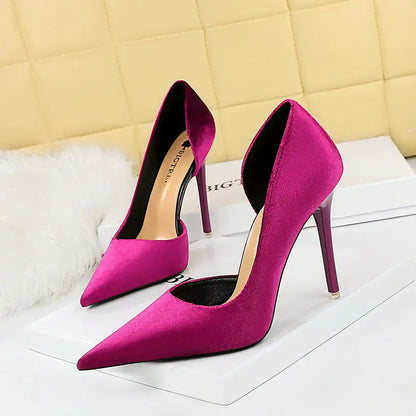 Pretyfy™ | Nightclub Slimming Banquet Heels